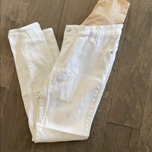 Old Navy Maternity Skinny Jeans. Size 2